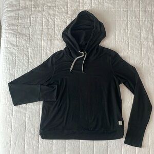 Cropped lightweight Vuori hoodie